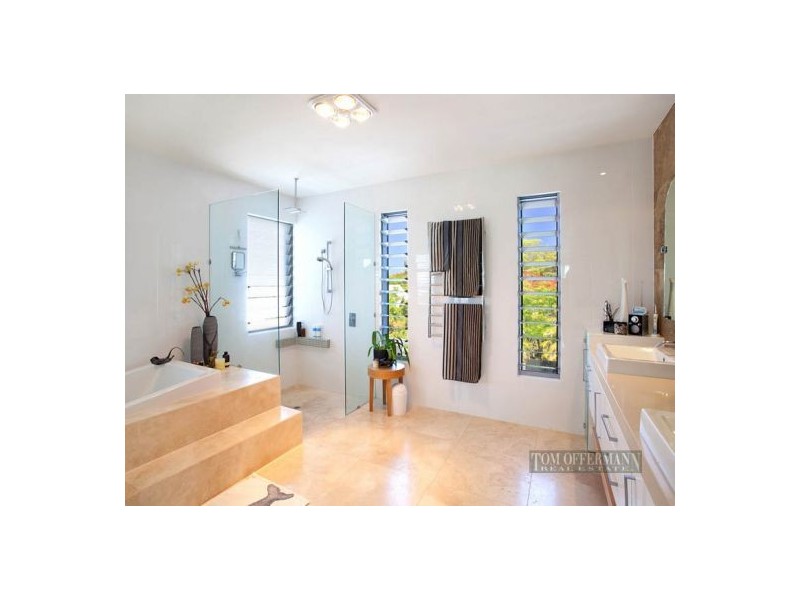 38 Arkana Drive, Noosa Heads QLD 4567