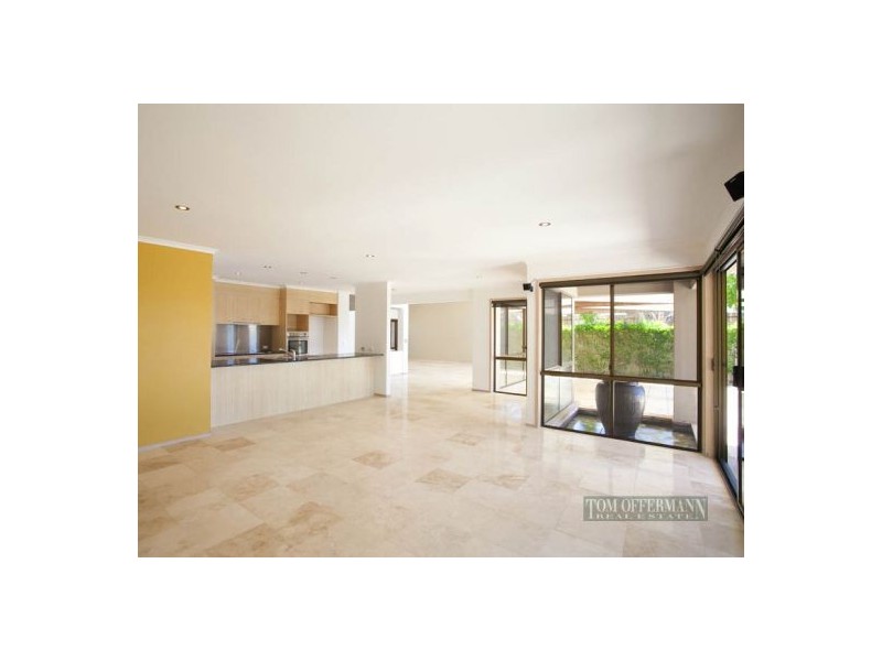 31 Waterside Court, Noosa Waters QLD 4566