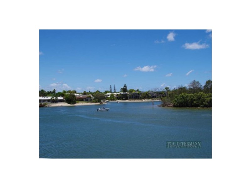 33 Wyuna Drive, Noosa Heads QLD 4567