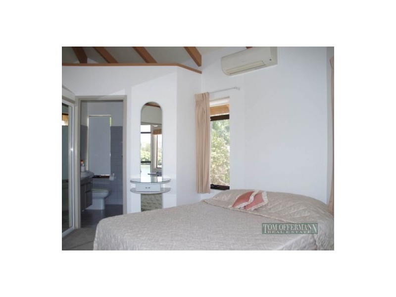 33 Wyuna Drive, Noosa Heads QLD 4567