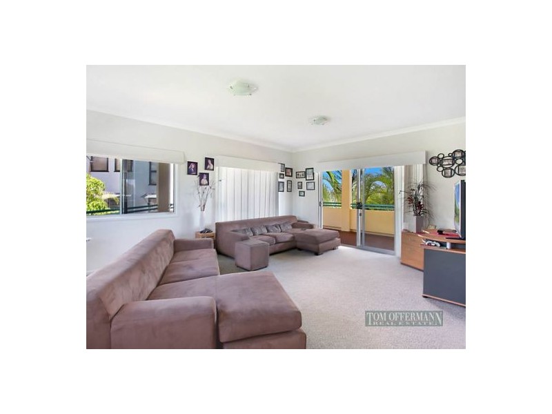 13 Coconut Grove, Castaways Beach QLD 4567