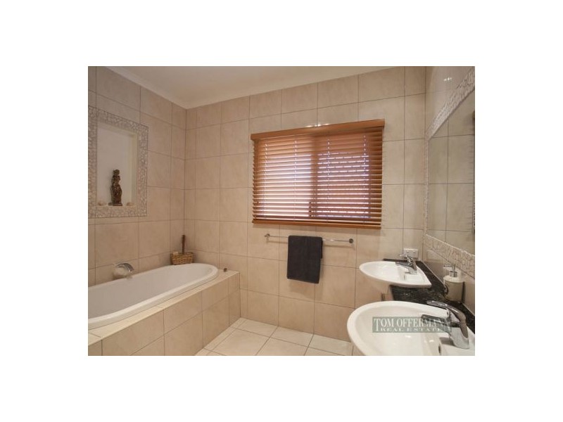 16 Forest Ridge Ct, Peregian Springs QLD 4573