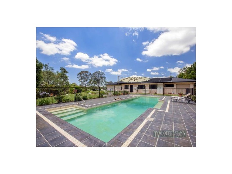 68 Patterson Drive, Tinbeerwah QLD 4563