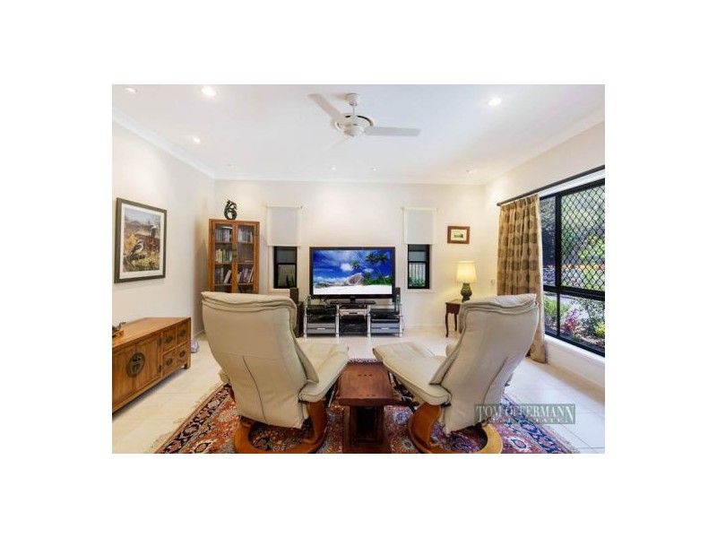 68 Patterson Drive, Tinbeerwah QLD 4563