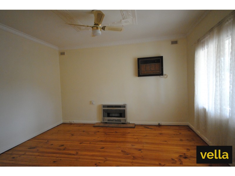 32 Overland Road, Croydon Park SA 5008