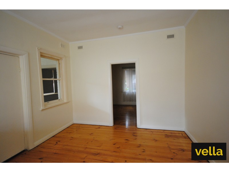 32 Overland Road, Croydon Park SA 5008