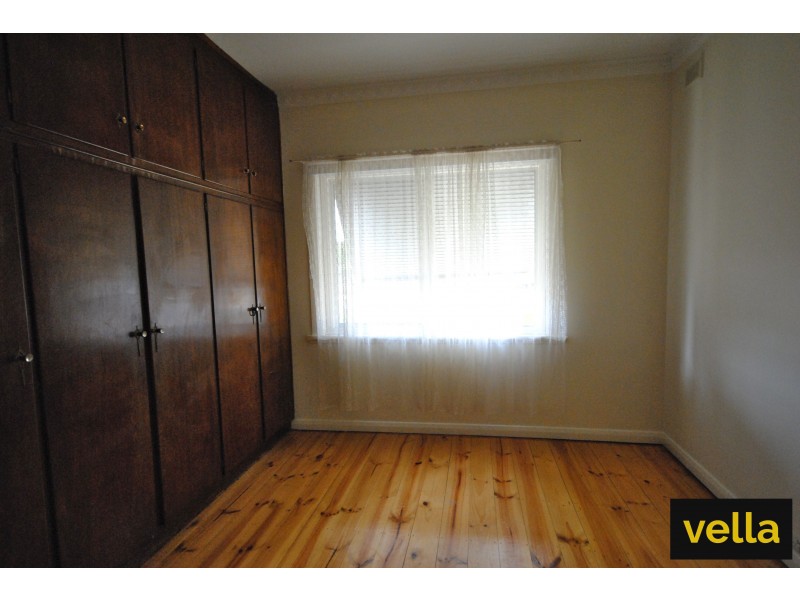 32 Overland Road, Croydon Park SA 5008