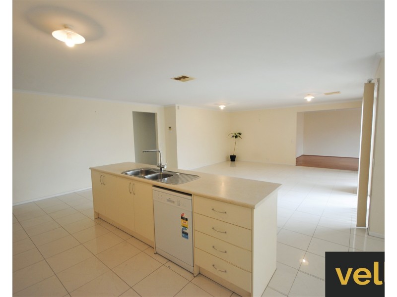 16 Airdrie Avenue, Parafield Gardens SA 5107