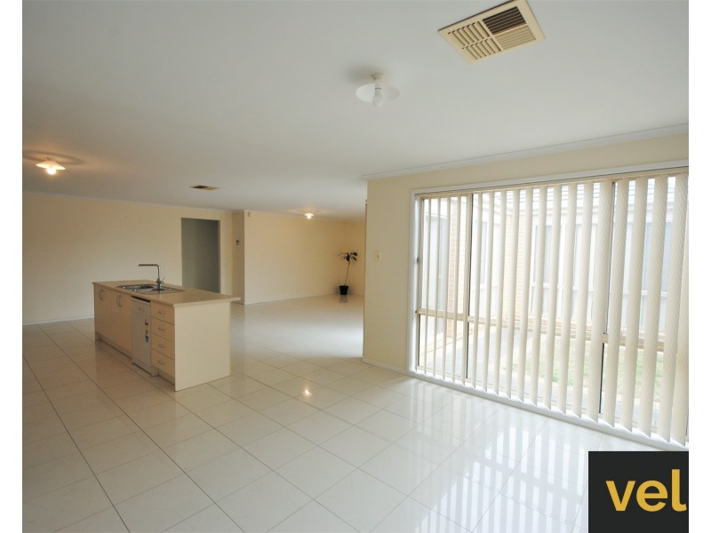 16 Airdrie Avenue, Parafield Gardens SA 5107