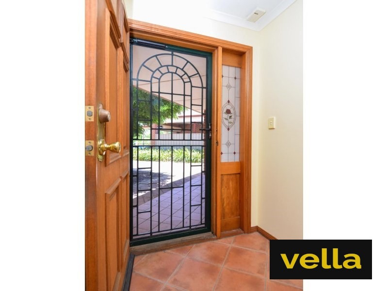 14 Almond Grove, Magill SA 5072