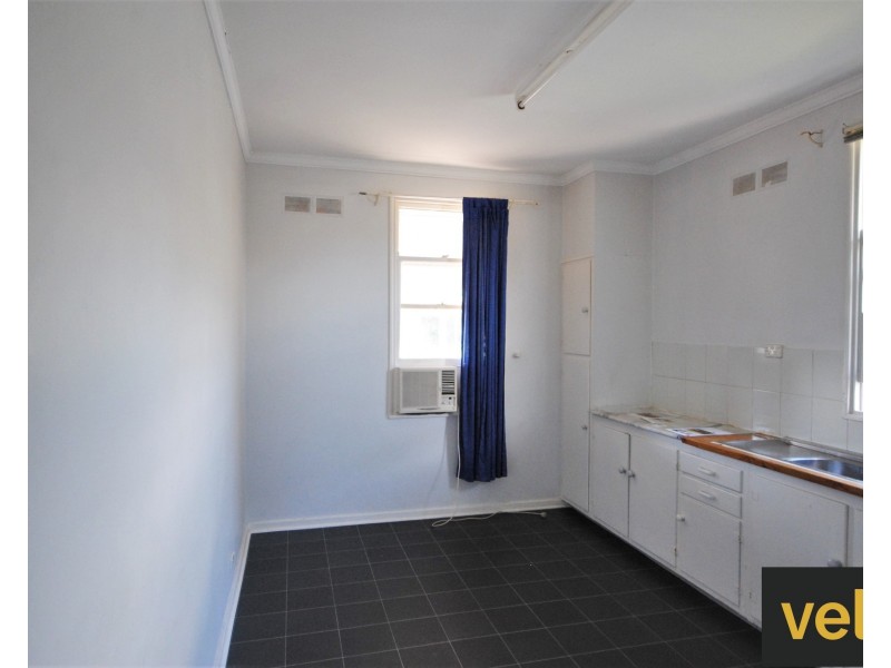 27 Windsor Avenue, Clearview SA 5085