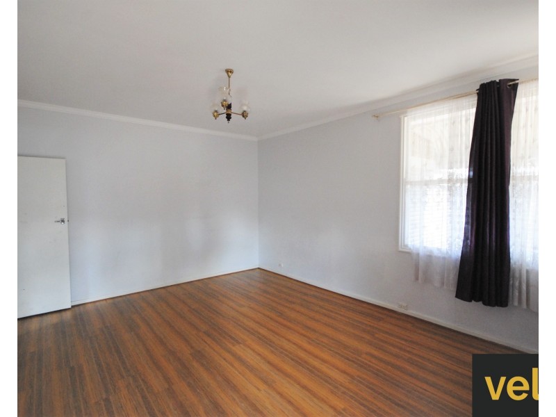 27 Windsor Avenue, Clearview SA 5085