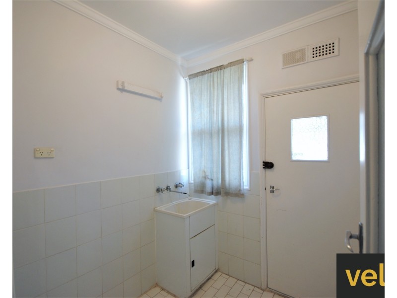 27 Windsor Avenue, Clearview SA 5085