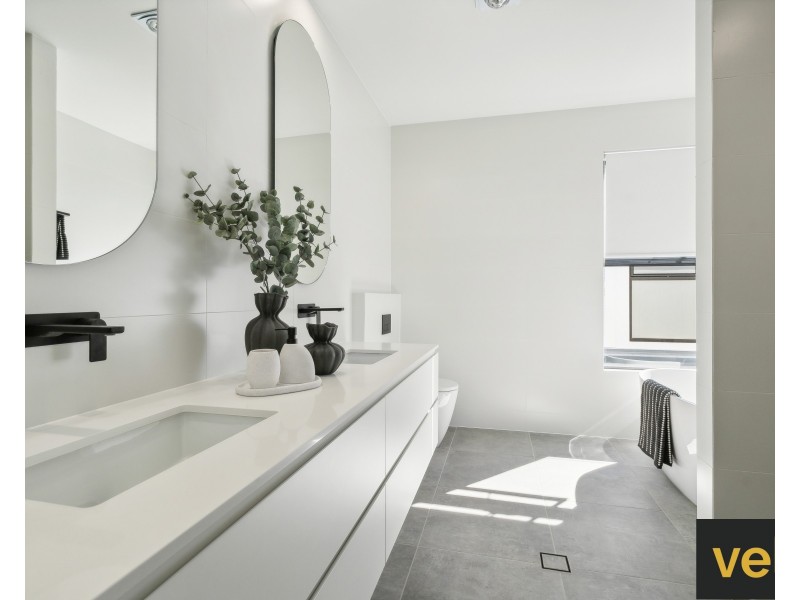 30B Medway Crescent, Rostrevor SA 5073