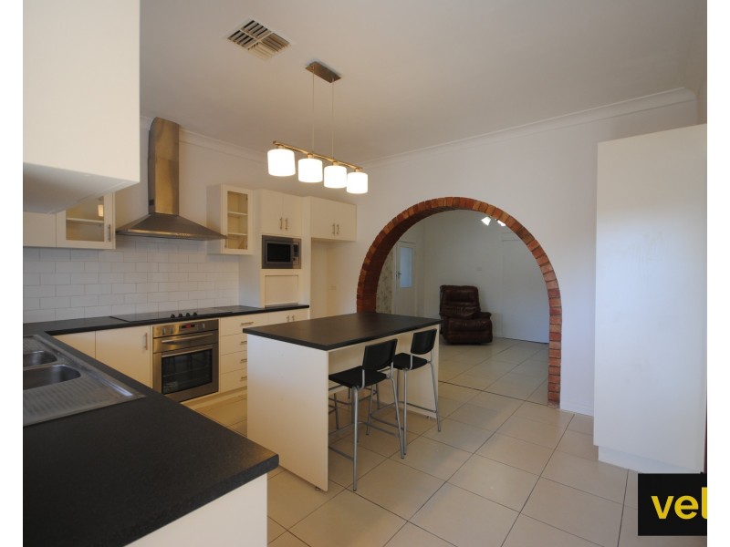 82 Avenue Road, Glynde SA 5070