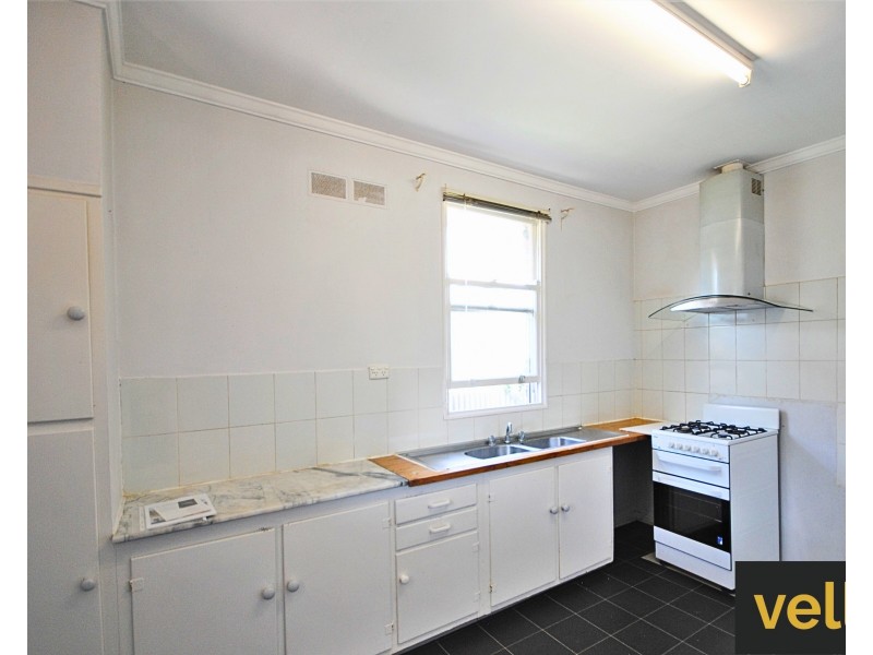 27 Windsor Avenue, Clearview SA 5085