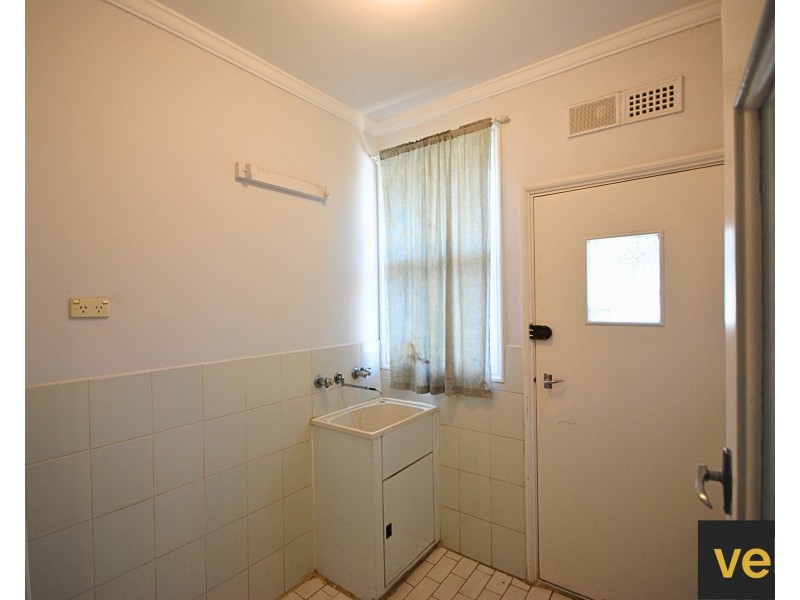 27 Windsor Avenue, Clearview SA 5085