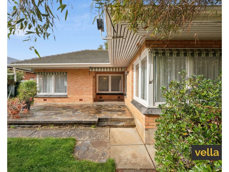 14 Desaumarez Street, Kensington Park SA 5068