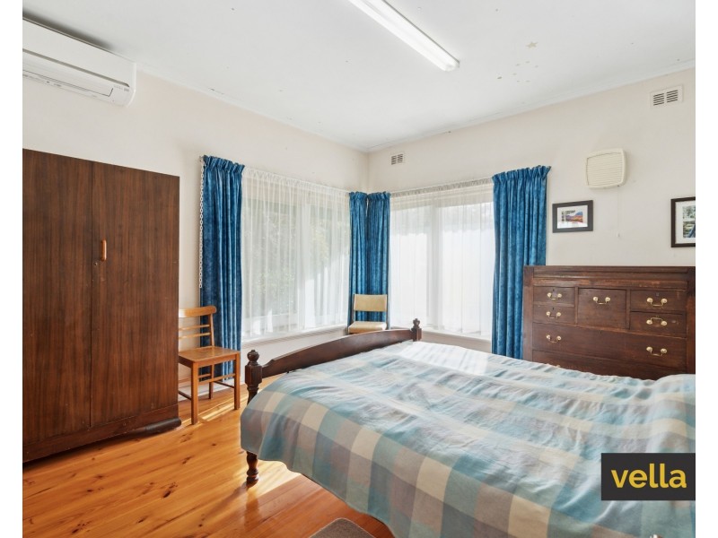 14 Desaumarez Street, Kensington Park SA 5068