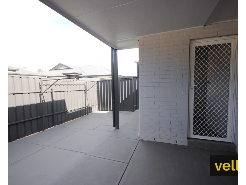 4/176A Saint Bernards Road, Hectorville SA 5073