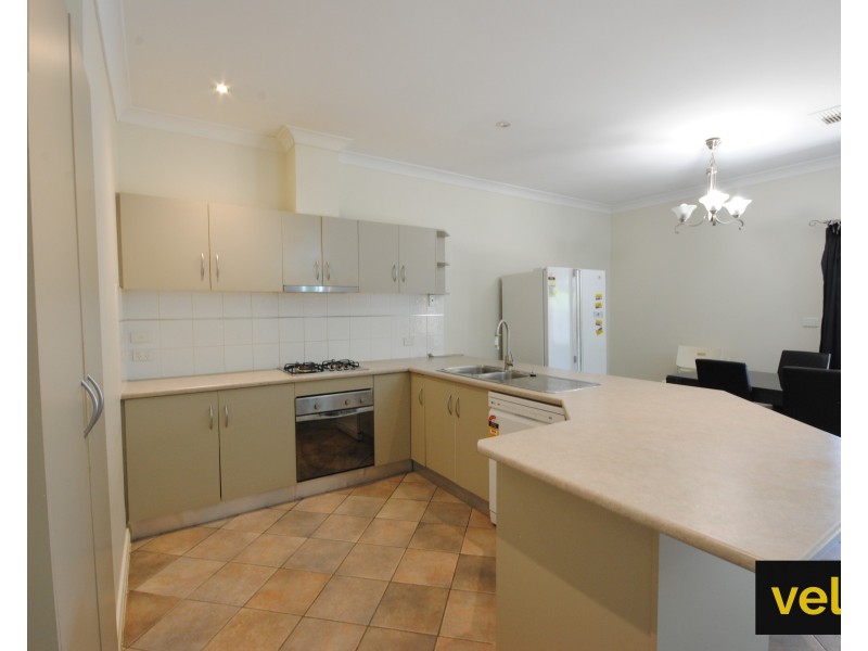 9 Baird Street, Mawson Lakes SA 5095