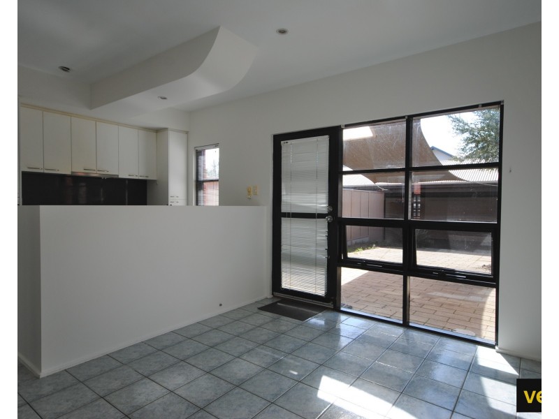 2/7 Orange Lane, Norwood SA 5067