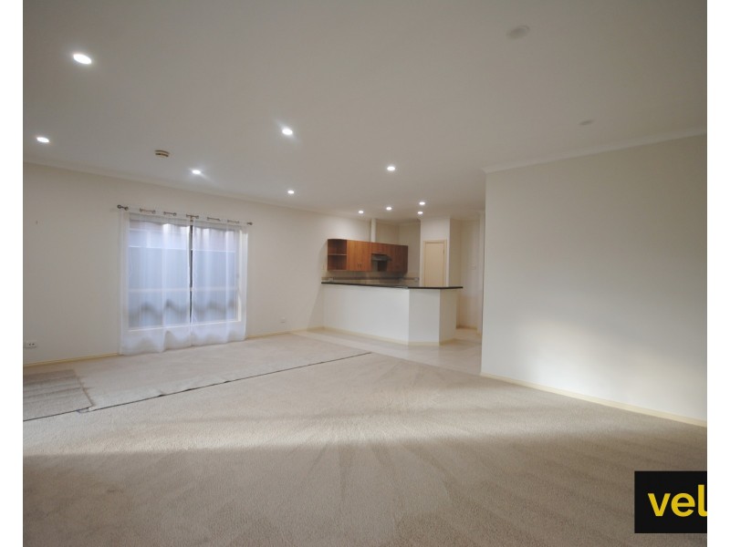 15A Heron Walk, Mawson Lakes SA 5095