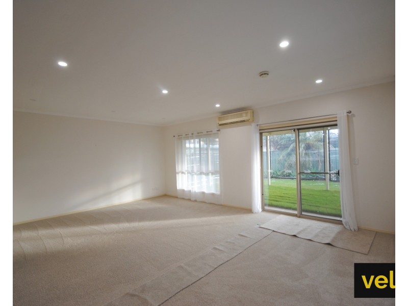 15A Heron Walk, Mawson Lakes SA 5095