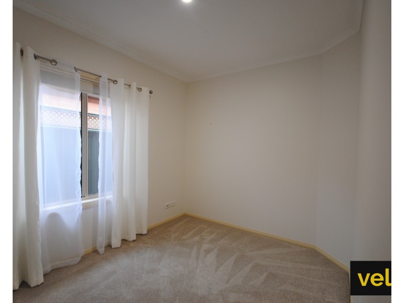 15A Heron Walk, Mawson Lakes SA 5095
