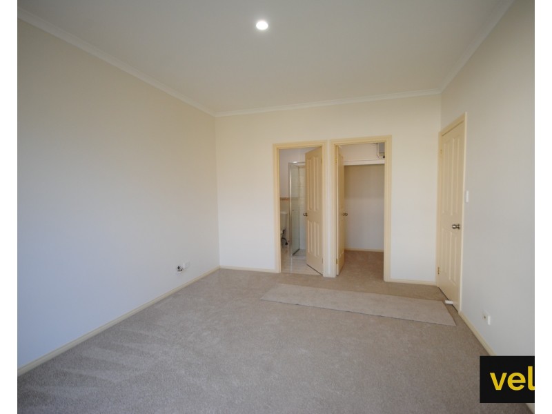 15A Heron Walk, Mawson Lakes SA 5095