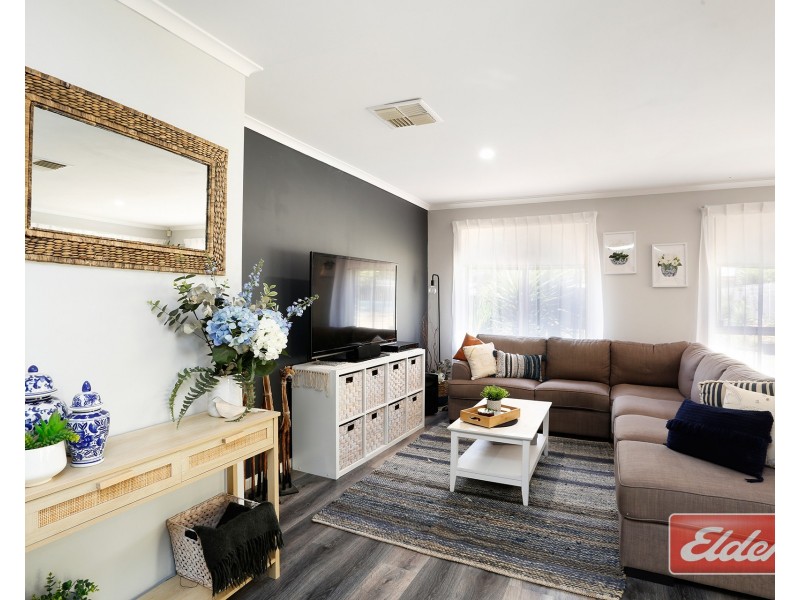 2 Keane Court, Evanston Park SA 5116