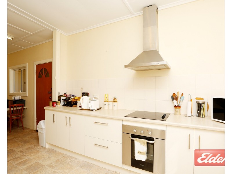 16 Davies Street, Willaston SA 5118