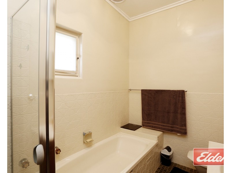 16 Davies Street, Willaston SA 5118