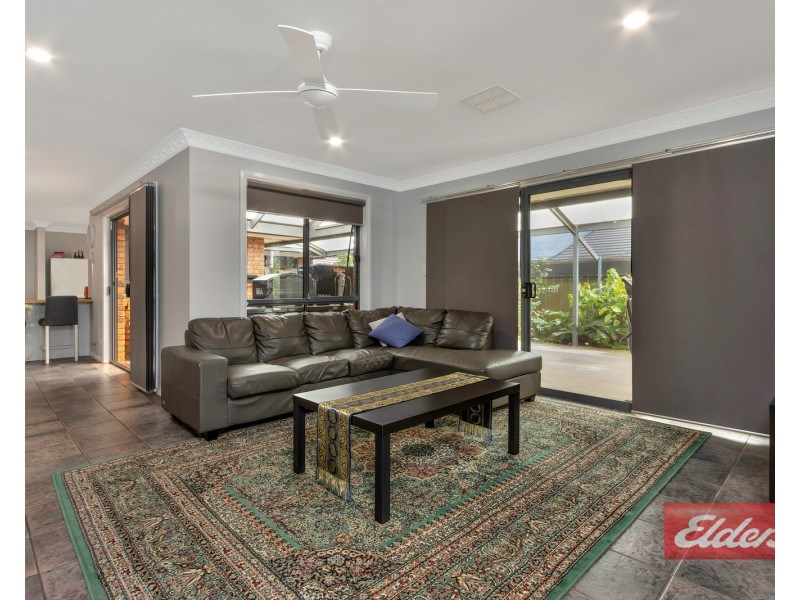 3 Smart Court, Evanston Park SA 5116