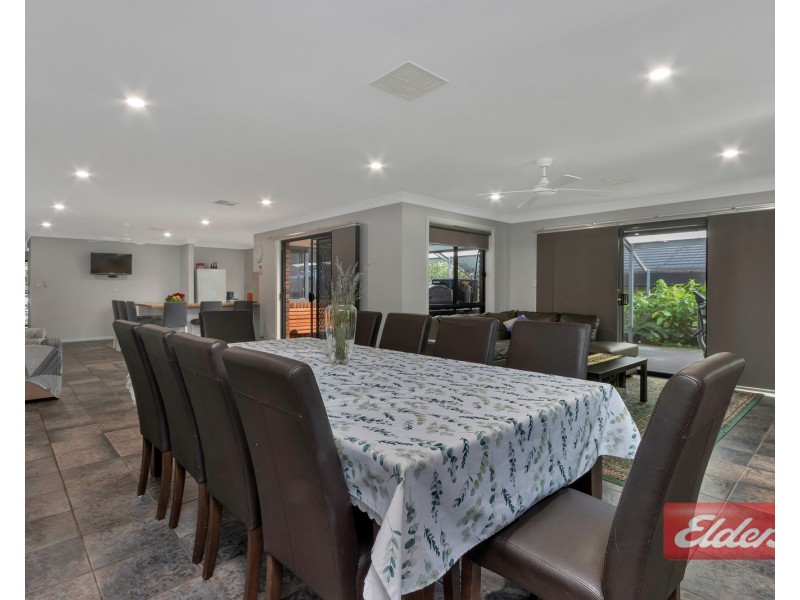 3 Smart Court, Evanston Park SA 5116