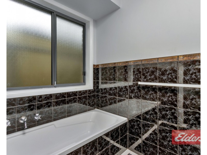 3 Smart Court, Evanston Park SA 5116