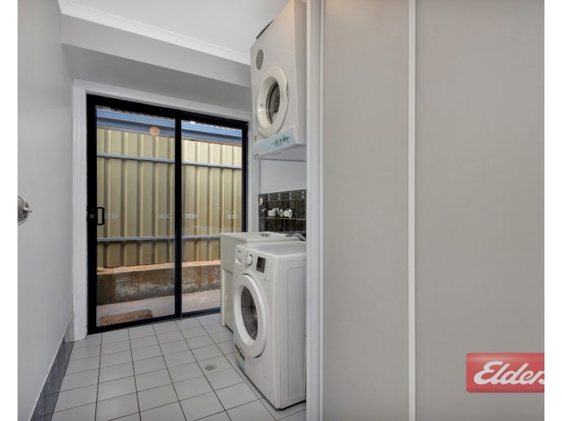 3 Smart Court, Evanston Park SA 5116