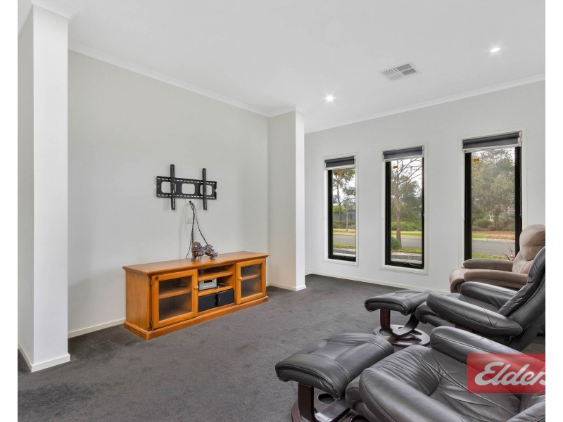 14 Wells Place, Evanston Gardens SA 5116