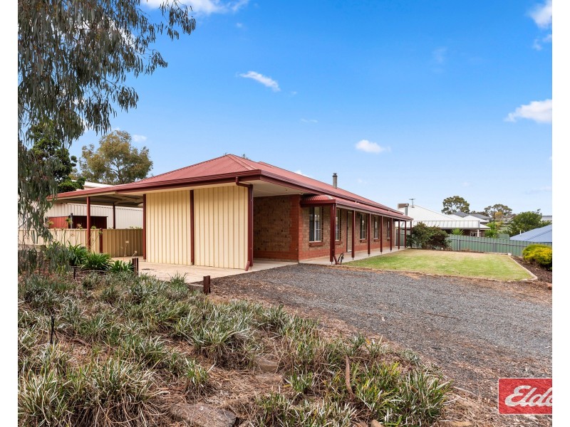 19 Church Street, Williamstown SA 5351
