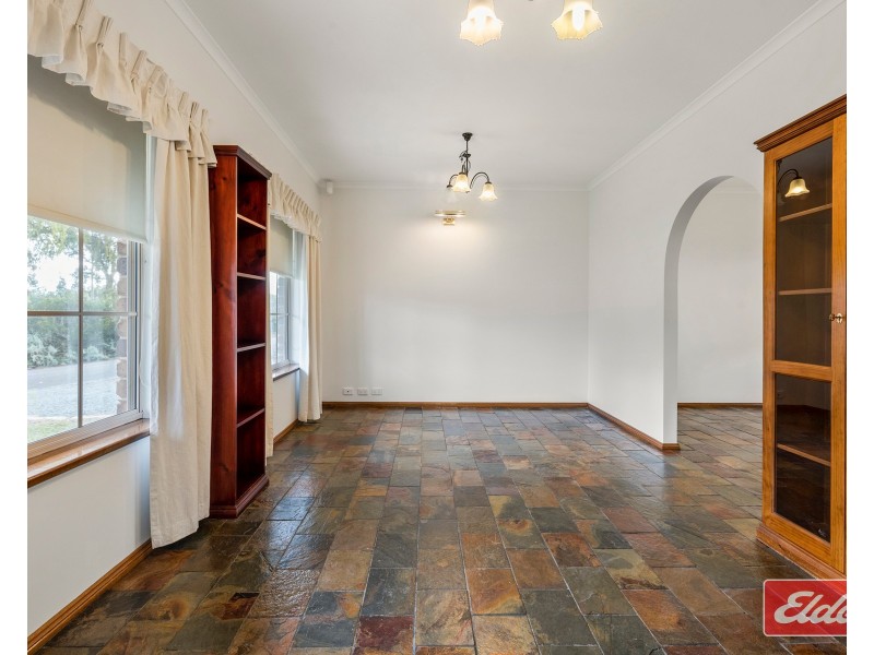 19 Church Street, Williamstown SA 5351