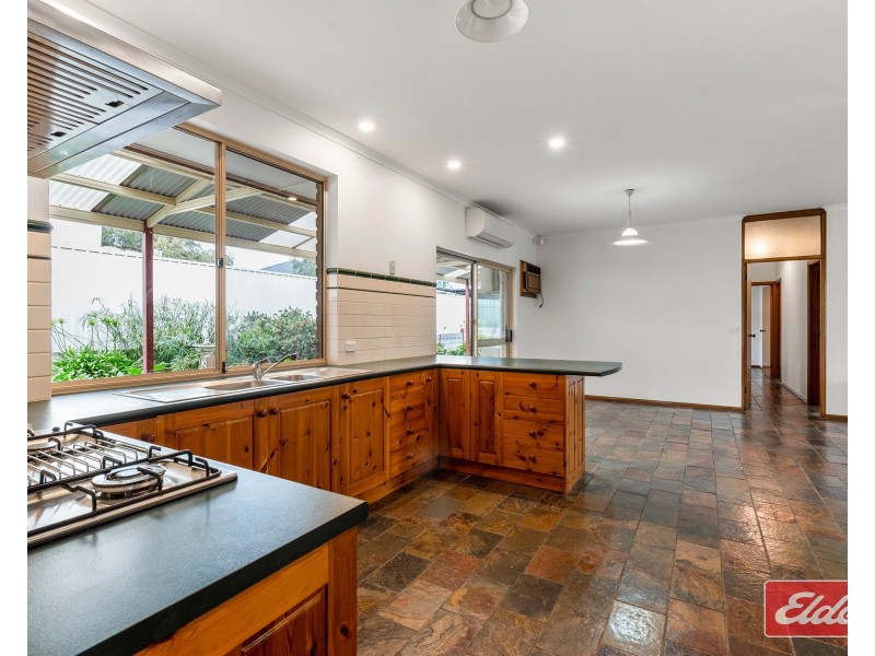 19 Church Street, Williamstown SA 5351