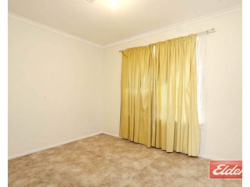 16 Queen Street, Willaston SA 5118