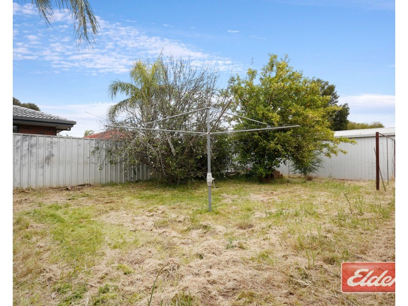 16 Queen Street, Willaston SA 5118