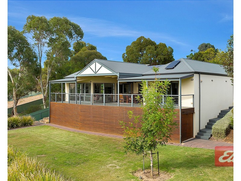 18 Burke Parade, Hewett SA 5118