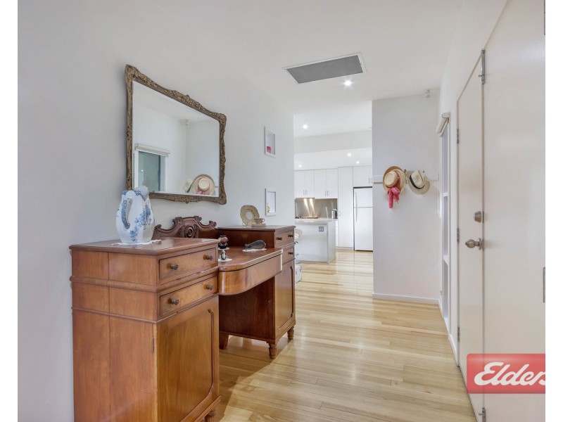 18 Burke Parade, Hewett SA 5118