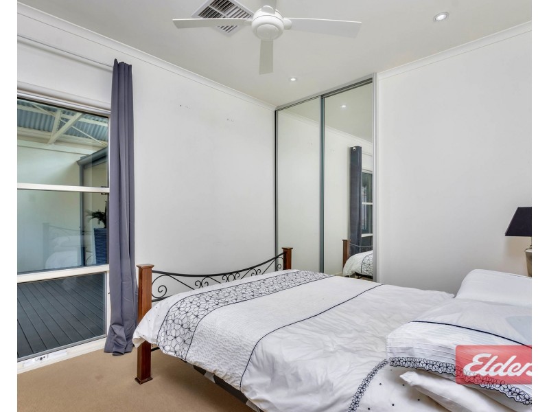 18 Burke Parade, Hewett SA 5118