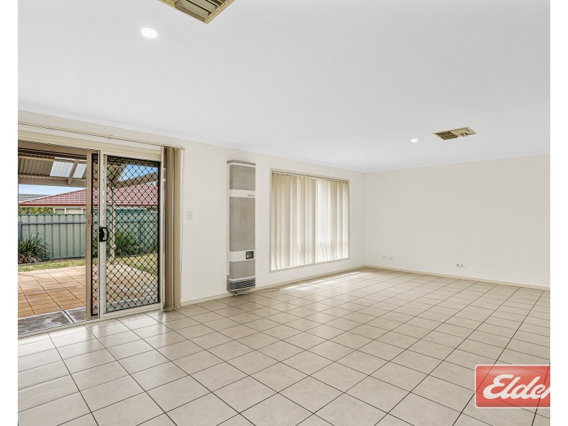 4 Potts Road, Evanston Park SA 5116