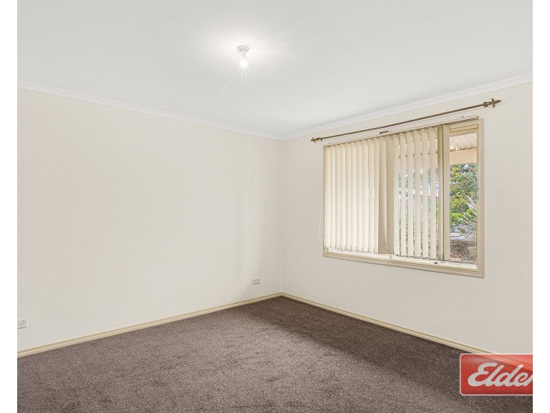 4 Potts Road, Evanston Park SA 5116