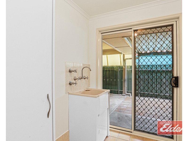 4 Potts Road, Evanston Park SA 5116