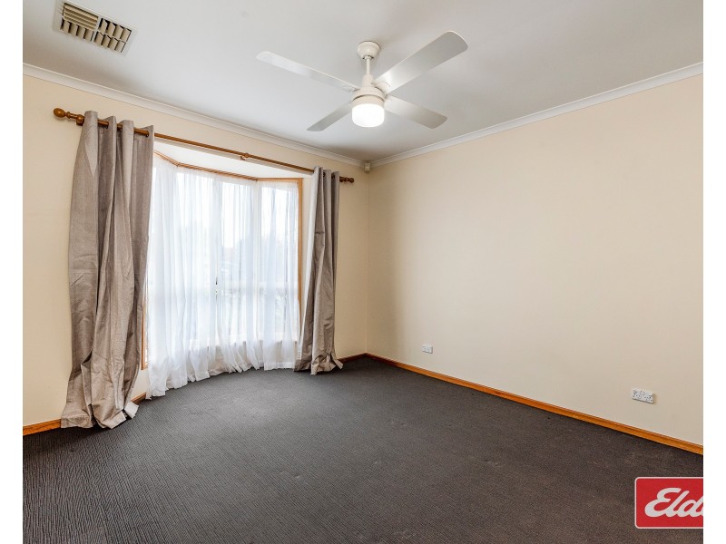 17 Gleeson Grove, Evanston Park SA 5116